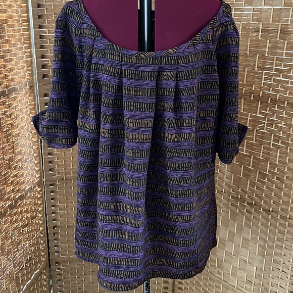 Flowy Top - Picture 1 of 6